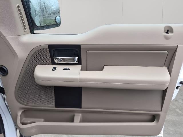 2006 Ford F-150 2WD SuperCab Styleside 6-1/2 Ft Box XL