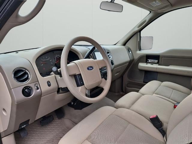 2006 Ford F-150 2WD SuperCab Styleside 6-1/2 Ft Box XL