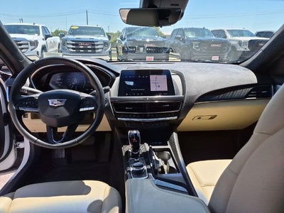 2022 Cadillac CT5 4dr Sdn Premium Luxury