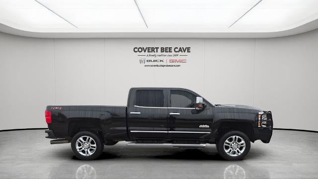 2019 Chevrolet Silverado 2500 HD Crew Cab Standard Box 4-Wheel Drive High Country