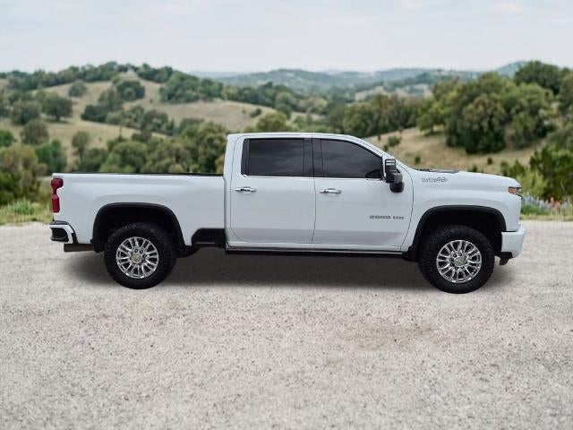 2022 Chevrolet Silverado 2500 HD Crew Cab Standard Box 4-Wheel Drive High Country