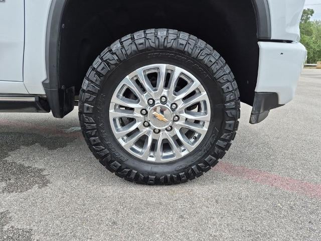 2022 Chevrolet Silverado 2500 HD Crew Cab Standard Box 4-Wheel Drive High Country