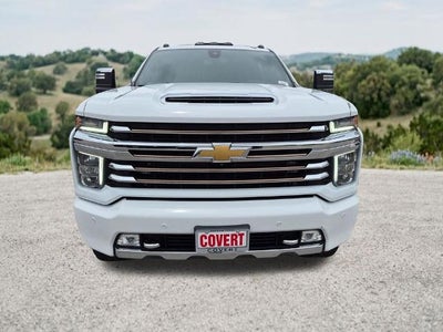 2022 Chevrolet Silverado 2500 HD Crew Cab Standard Box 4-Wheel Drive High Country