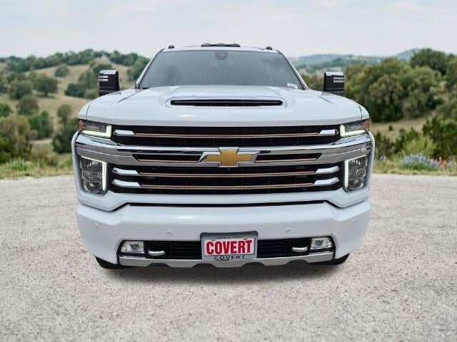 2022 Chevrolet Silverado 2500 HD Crew Cab Standard Box 4-Wheel Drive High Country