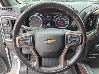 2022 Chevrolet Silverado 2500 HD Crew Cab Standard Box 4-Wheel Drive High Country
