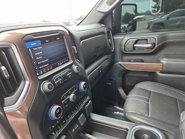 2022 Chevrolet Silverado 2500 HD Crew Cab Standard Box 4-Wheel Drive High Country