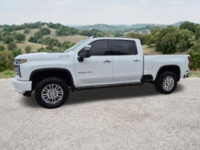 2022 Chevrolet Silverado 2500 HD Crew Cab Standard Box 4-Wheel Drive High Country