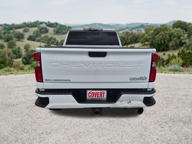 2022 Chevrolet Silverado 2500 HD Crew Cab Standard Box 4-Wheel Drive High Country