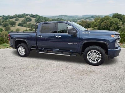 2020 Chevrolet Silverado 2500 HD Crew Cab Standard Box 4-Wheel Drive High Country