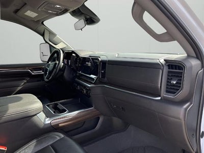 2024 Chevrolet Silverado 3500 HD Crew Cab Standard Box 4-Wheel Drive LT