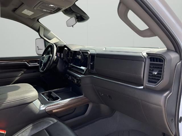 2024 Chevrolet Silverado 3500 HD Crew Cab Standard Box 4-Wheel Drive LT