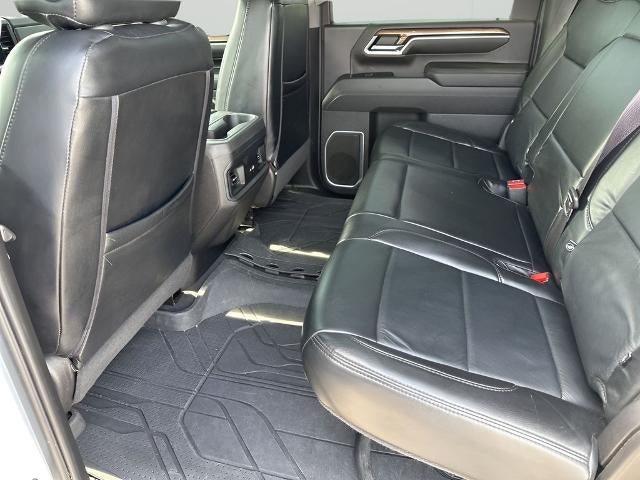 2024 Chevrolet Silverado 3500 HD Crew Cab Standard Box 4-Wheel Drive LT