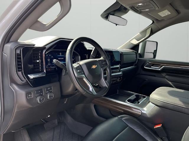 2024 Chevrolet Silverado 3500 HD Crew Cab Standard Box 4-Wheel Drive LT