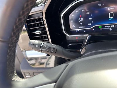 2024 Chevrolet Silverado 3500 HD Crew Cab Standard Box 4-Wheel Drive LT