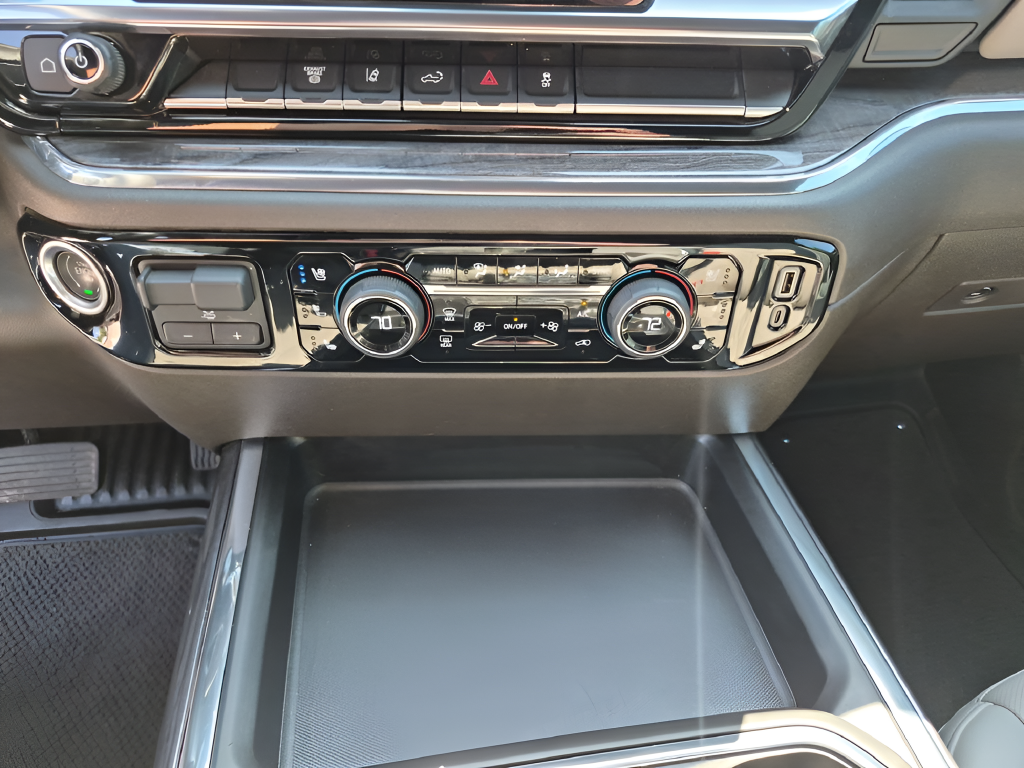 2024 Chevrolet Silverado 3500HD LTZ