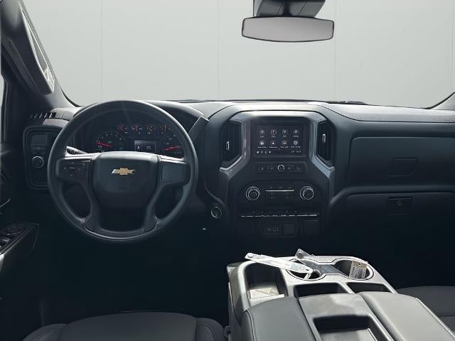 2022 Chevrolet Silverado 1500 Crew Cab Short Box 2-Wheel Drive Custom