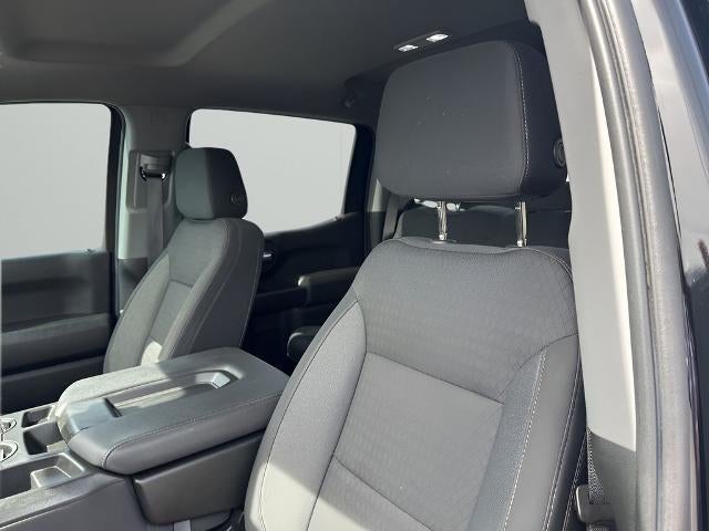 2022 Chevrolet Silverado 1500 Crew Cab Short Box 2-Wheel Drive Custom