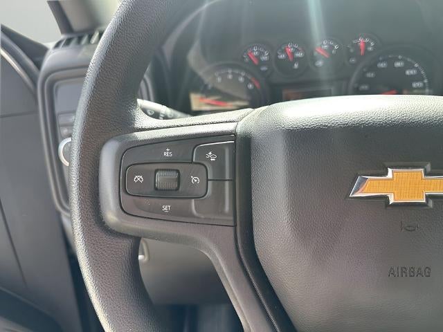 2022 Chevrolet Silverado 1500 Crew Cab Short Box 2-Wheel Drive Custom