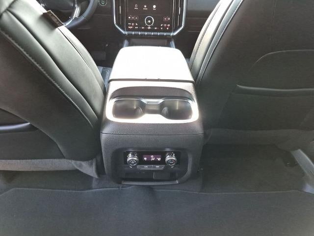2024 GMC Acadia FWD Elevation