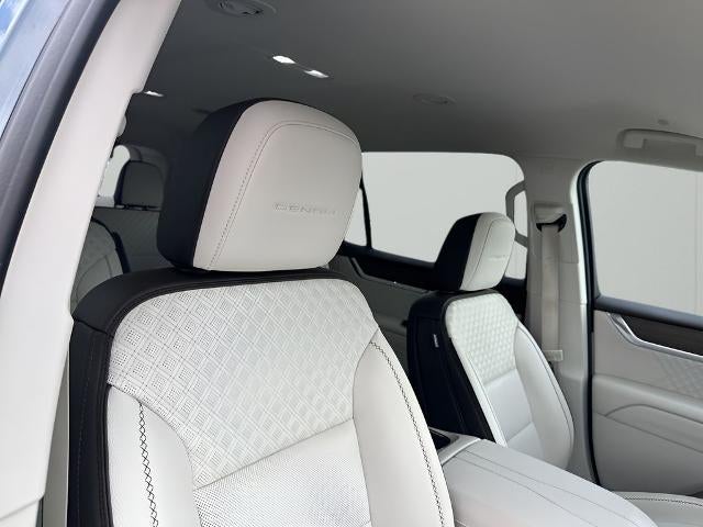 2024 GMC Acadia FWD Denali