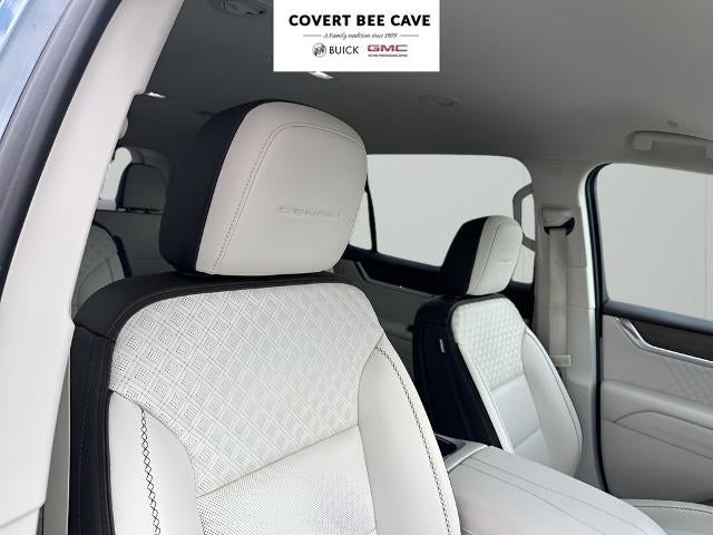 2024 GMC Acadia FWD Denali