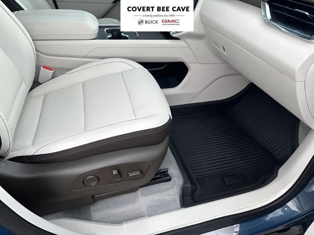 2024 GMC Acadia FWD Denali