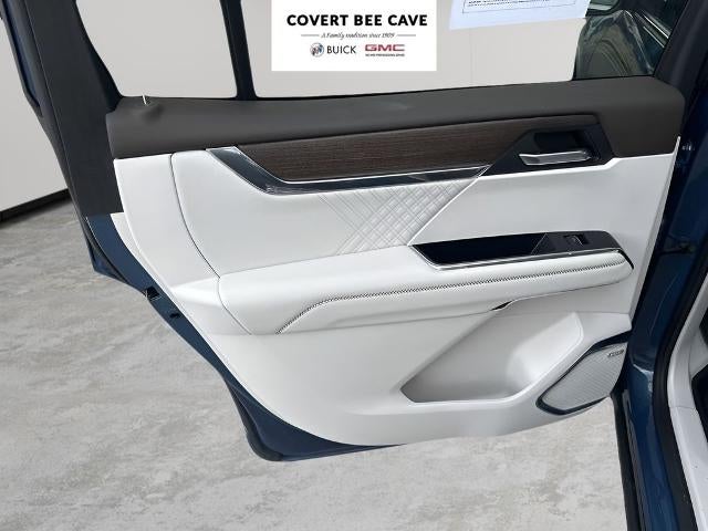 2024 GMC Acadia FWD Denali