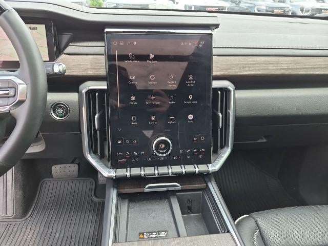 2024 GMC Acadia AWD Denali