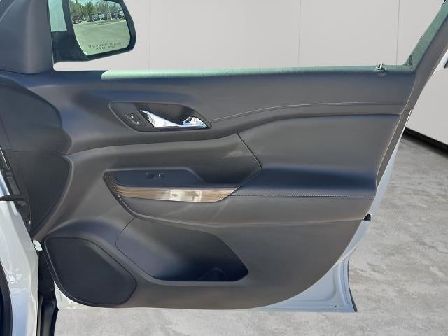 2022 GMC Acadia FWD SLE