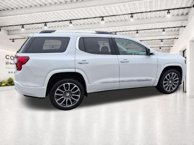 2022 GMC Acadia FWD Denali