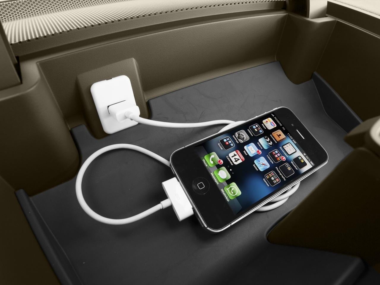 2016 GMC Acadia FWD Denali