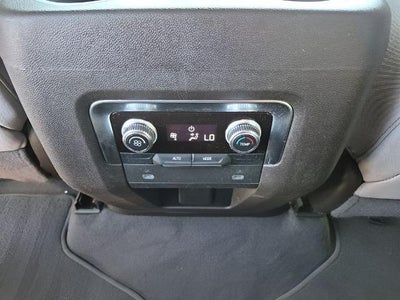 2022 GMC Yukon XL 2WD 4dr SLE