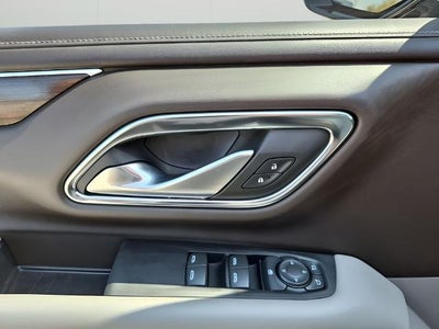 2022 GMC Yukon XL 2WD 4dr SLE