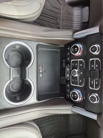 2022 GMC Yukon XL 2WD 4dr SLT