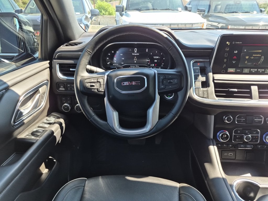2024 GMC Yukon SLT