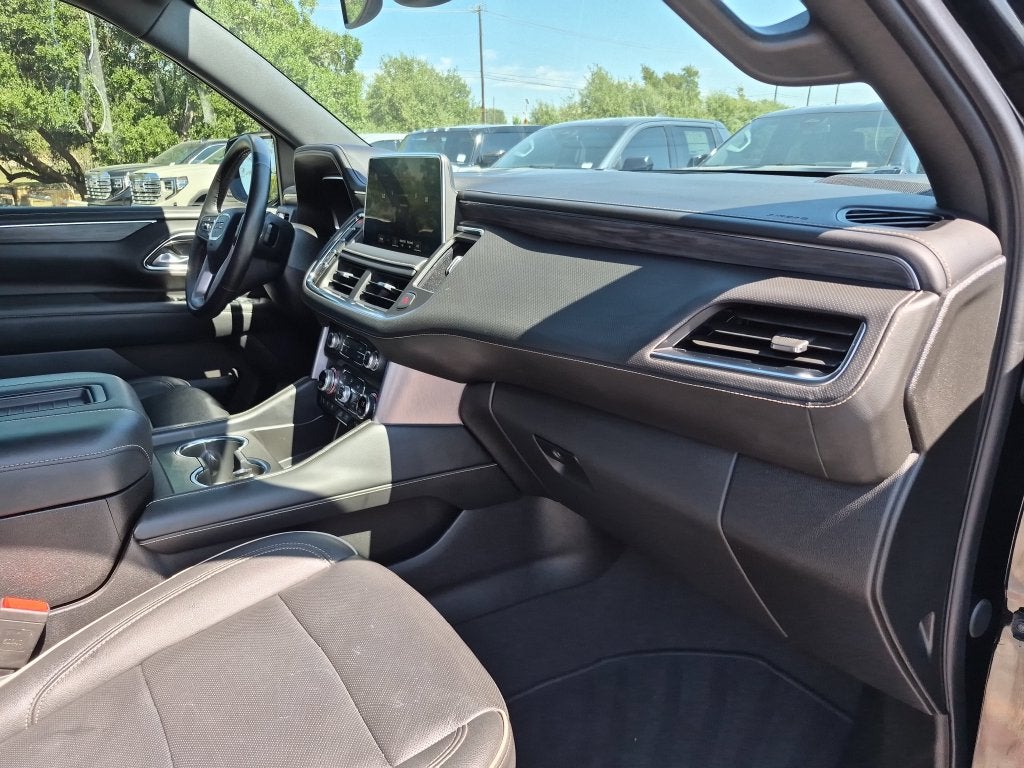 2024 GMC Yukon SLT