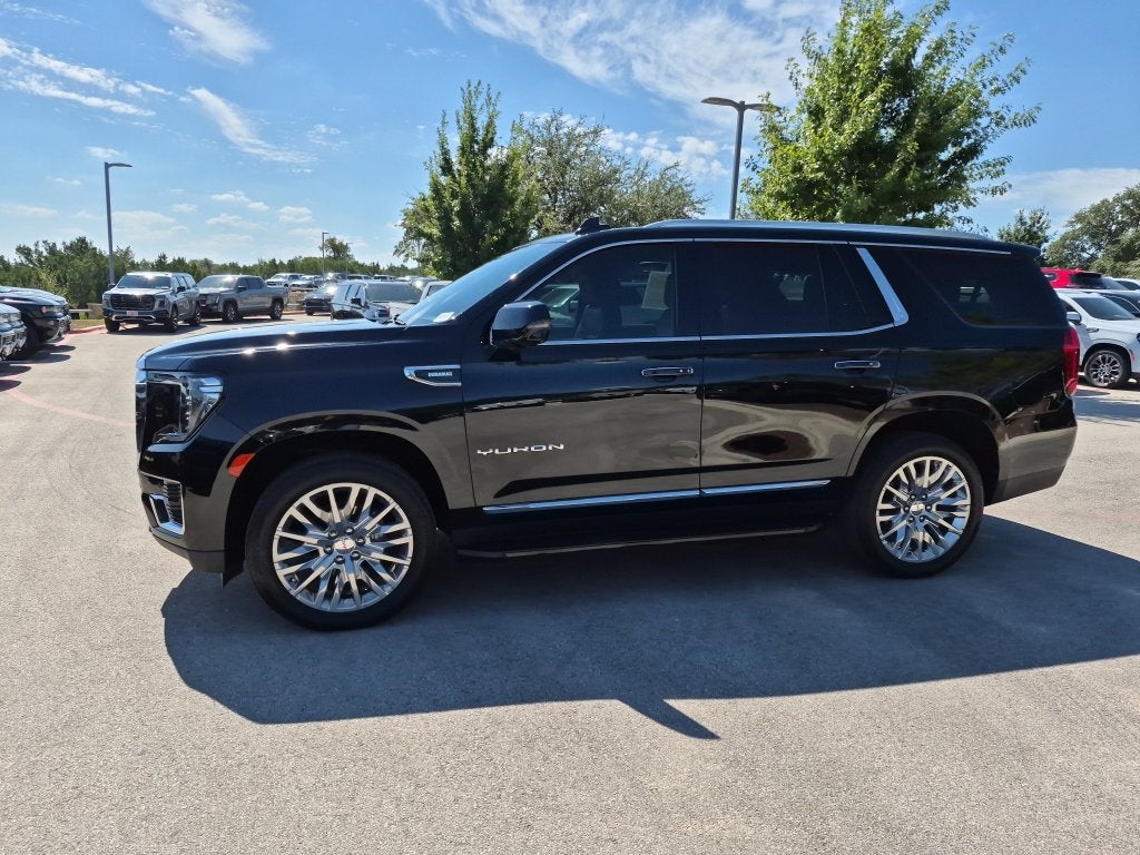 2024 GMC Yukon SLT