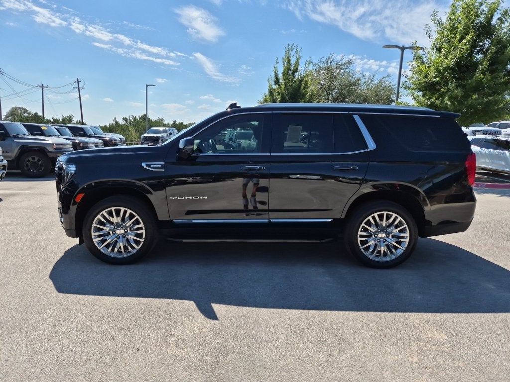 2024 GMC Yukon SLT