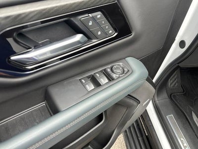 2025 GMC Yukon 4WD 4dr AT4