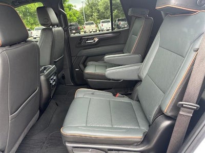 2025 GMC Yukon 4WD 4dr AT4