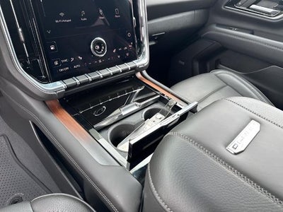 2025 GMC Yukon 4WD 4dr Denali