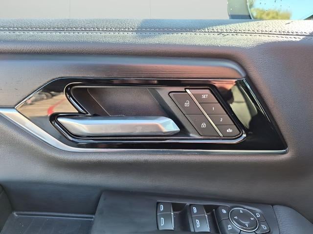 2025 GMC Yukon 4WD 4dr Denali