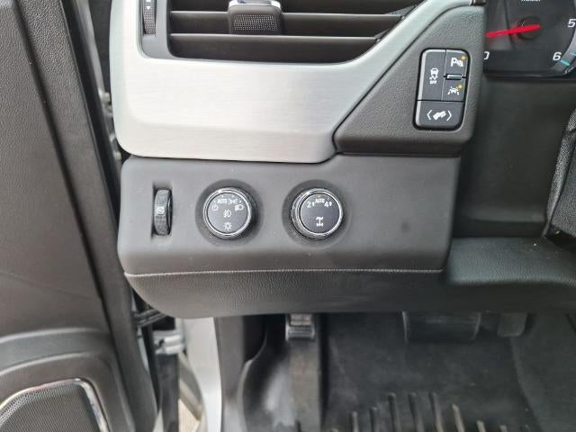 2017 GMC Yukon XL 4WD 4dr SLT