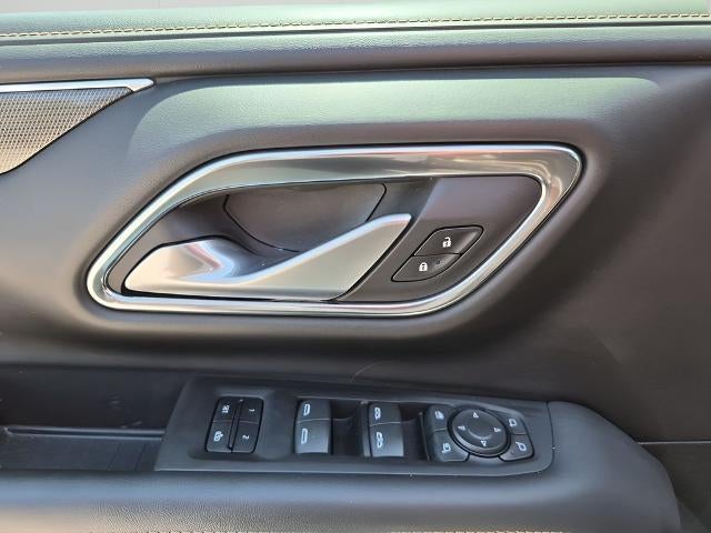 2022 GMC Yukon XL 4WD 4dr AT4