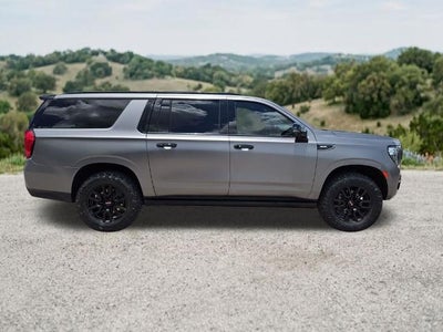 2023 GMC Yukon XL 4WD 4dr AT4