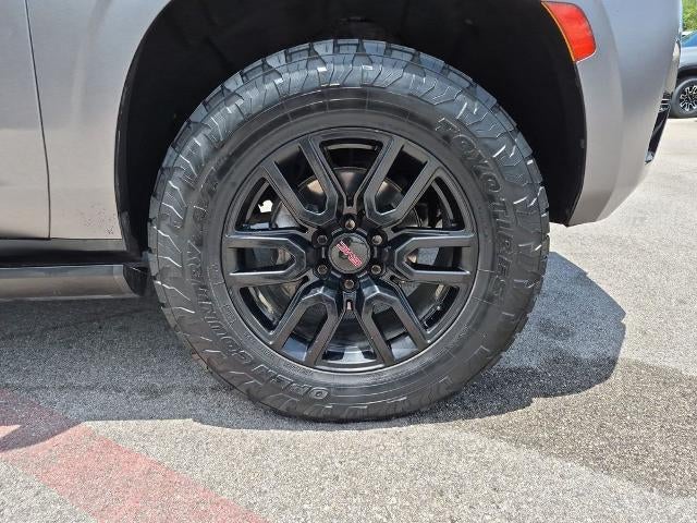 2023 GMC Yukon XL 4WD 4dr AT4