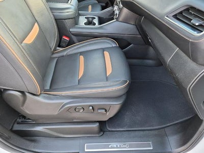 2024 GMC Yukon XL 4WD 4dr AT4
