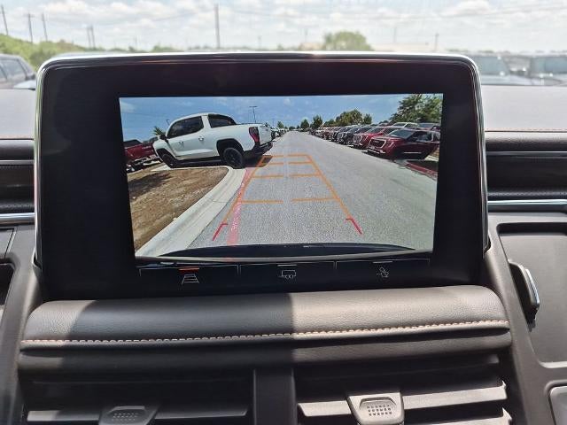 2022 GMC Yukon XL 4WD 4dr AT4