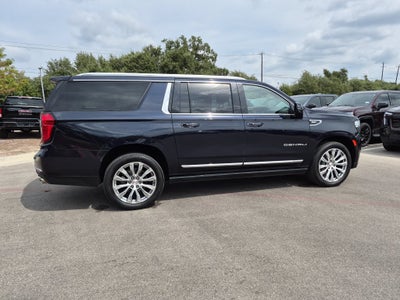 2023 GMC Yukon XL Denali