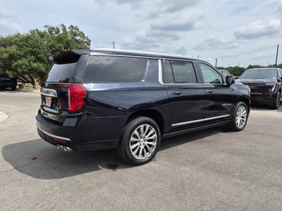 2023 GMC Yukon XL Denali